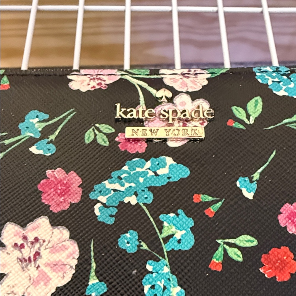 Kate Spade Black Wallet with Floral Design - Picture 5 of 8